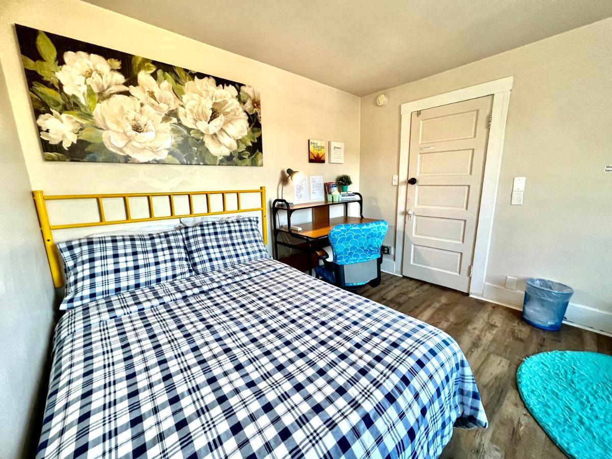 Private Room With Shared Bathrooms 10 Mins To Seatac Airport And 20 Mins To Downtown Seattle Eksteriør bilde